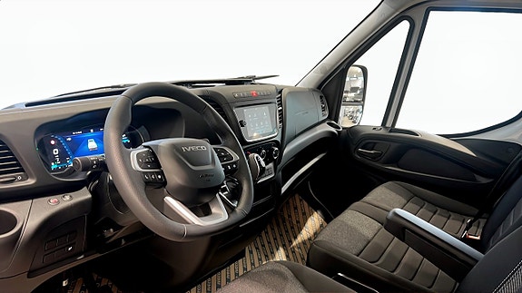Iveco Daily 7 of 9