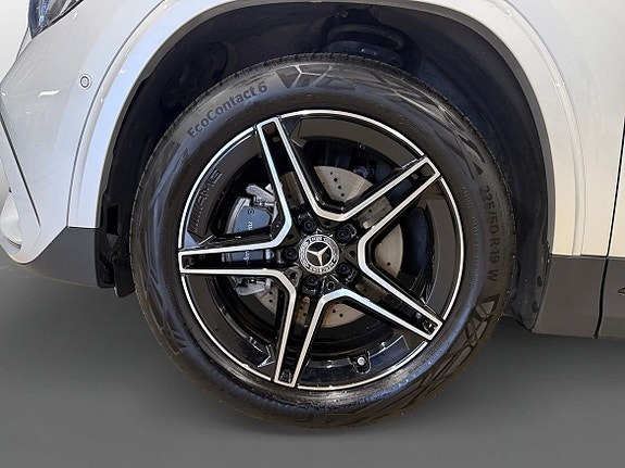 Mercedes-Benz GLA250+ 14 of 15