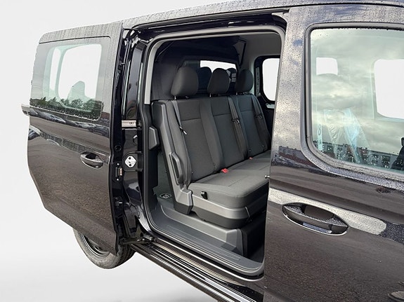 Volkswagen Caddy Maxi 25 of 25