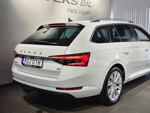Skoda Superb 7 of 21