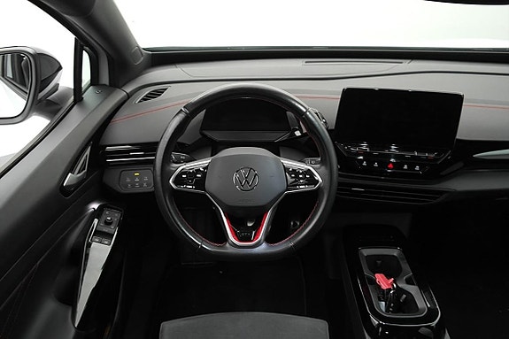 Volkswagen ID.4 GTX 9 of 27