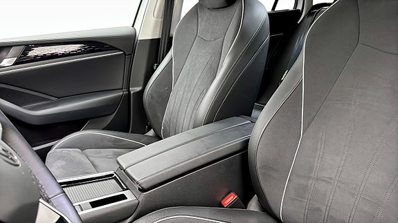 Volkswagen Passat 8 of 19