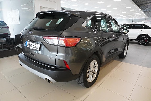 Ford Kuga 5 of 8