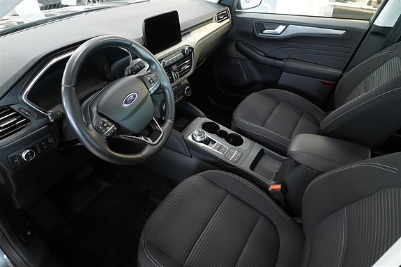 Ford Kuga 2 of 8