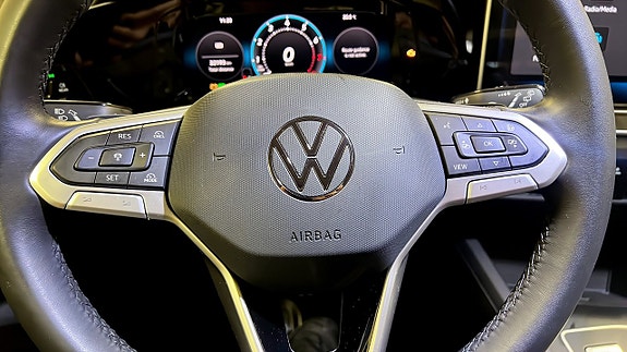 Volkswagen Golf I 18 of 21