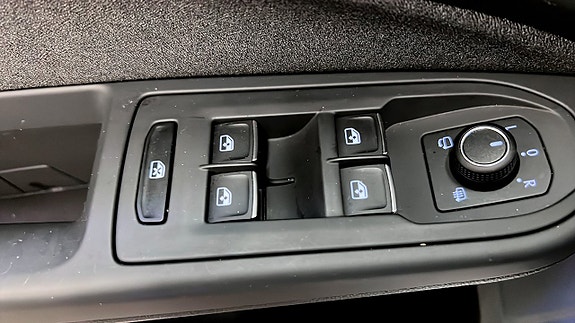 Volkswagen Golf I 15 of 21