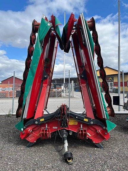 Kverneland 5087 MT