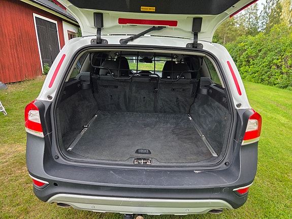 Volvo XC70 6 of 7