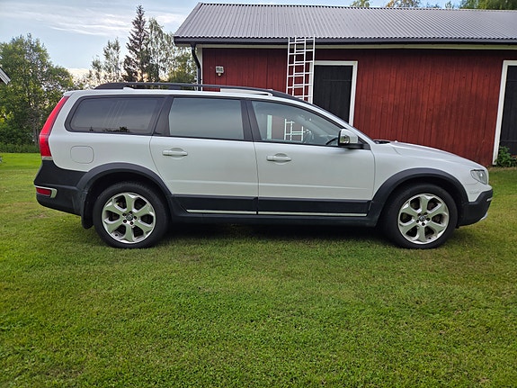 Volvo XC70 4 of 7