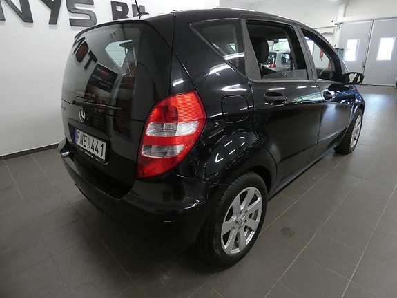 Mercedes-Benz A150 5 of 16