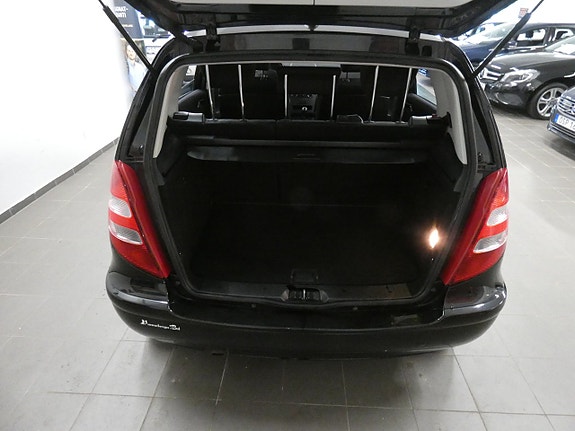 Mercedes-Benz A150 16 of 16