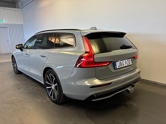 Volvo V60 6 of 23