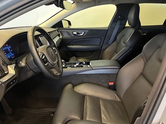 Volvo V60 16 of 23