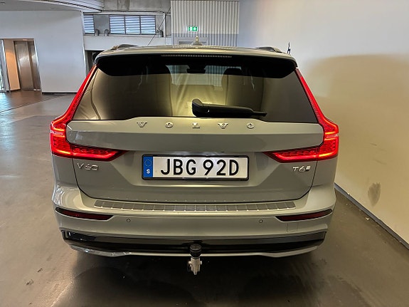 Volvo V60 7 of 23