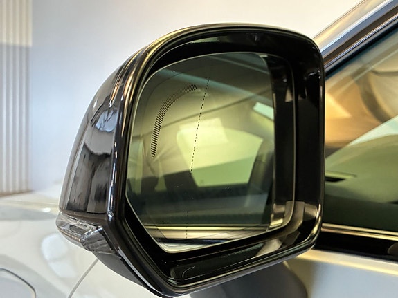 Volvo V60 13 of 23