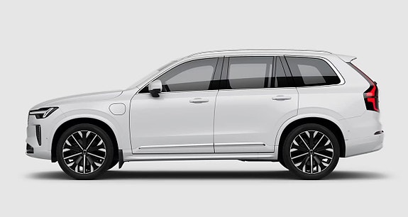 Volvo XC90 2 of 20