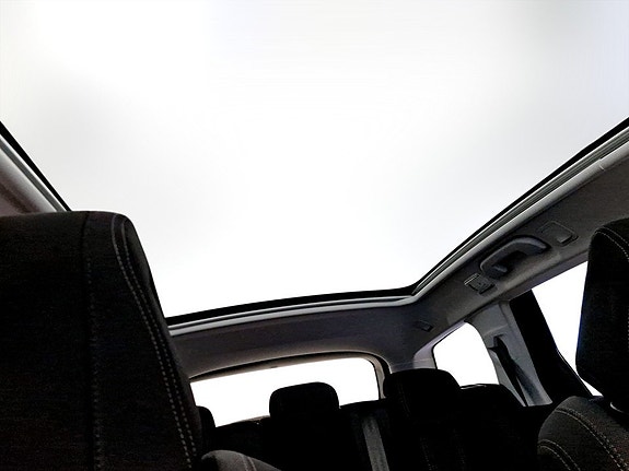 Peugeot 308 SW 6 of 17