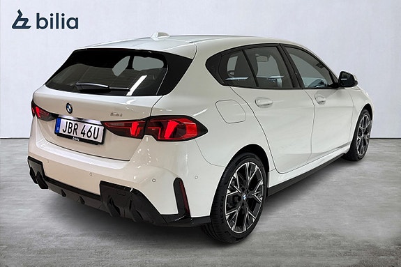BMW 120 17 of 19