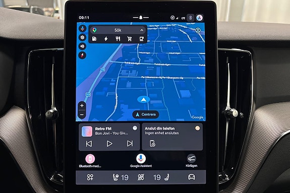 Volvo XC60 17 of 21