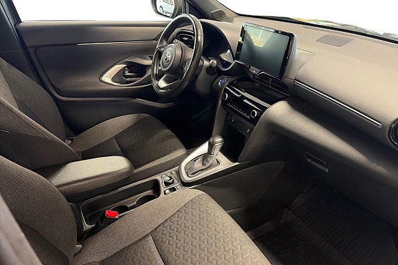 Toyota Yaris Cross 7 of 13