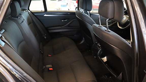 BMW 520d 12 of 19