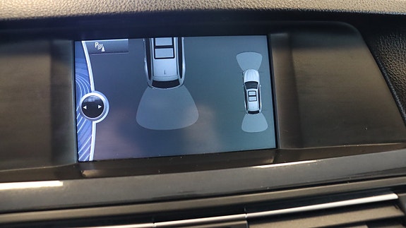 BMW 520d 18 of 19