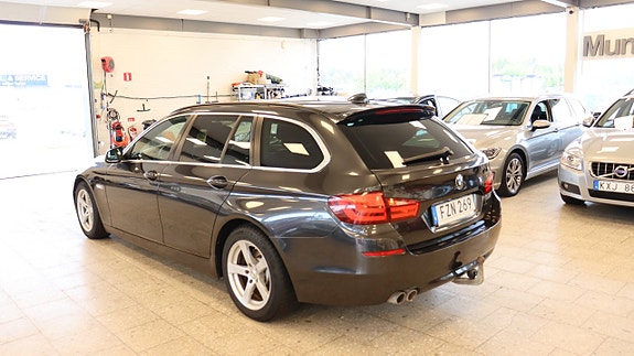 BMW 520d 4 of 19