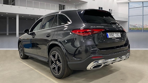 Mercedes-Benz GLC300 de 3 of 6