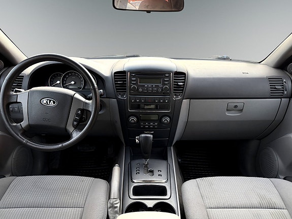 Kia Sorento 7 of 9