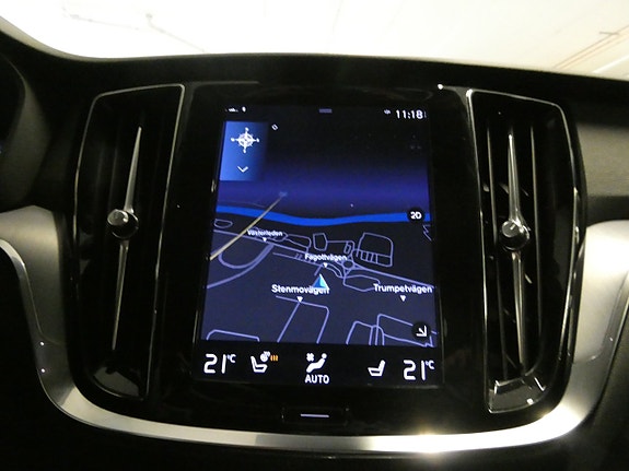 Volvo V60 Cross Country 26 of 27