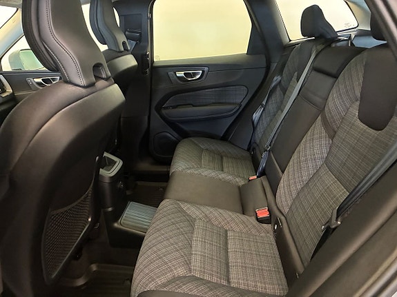 Volvo XC60 21 of 23