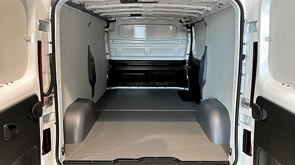 Nissan Primastar 15 of 18