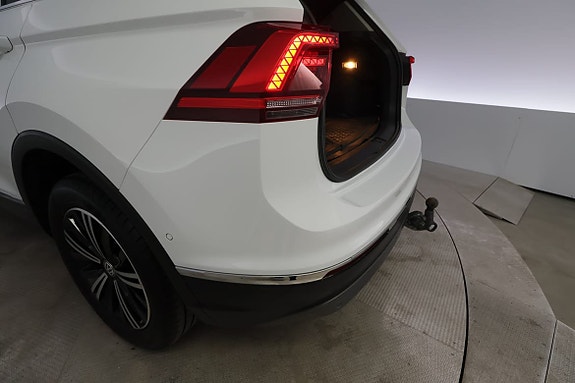 Volkswagen Tiguan 7 of 30
