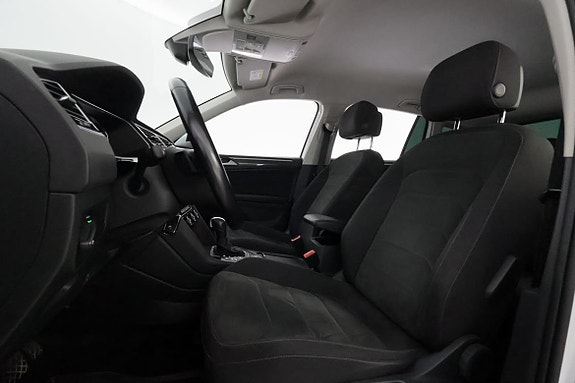 Volkswagen Tiguan 11 of 30