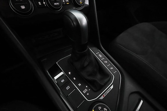 Volkswagen Tiguan 22 of 30