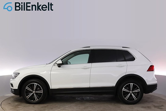 Volkswagen Tiguan 5 of 30