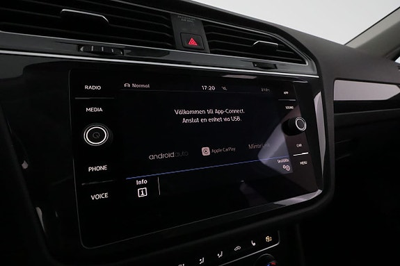 Volkswagen Tiguan 29 of 30