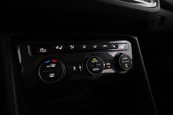 Volkswagen Tiguan 24 of 30