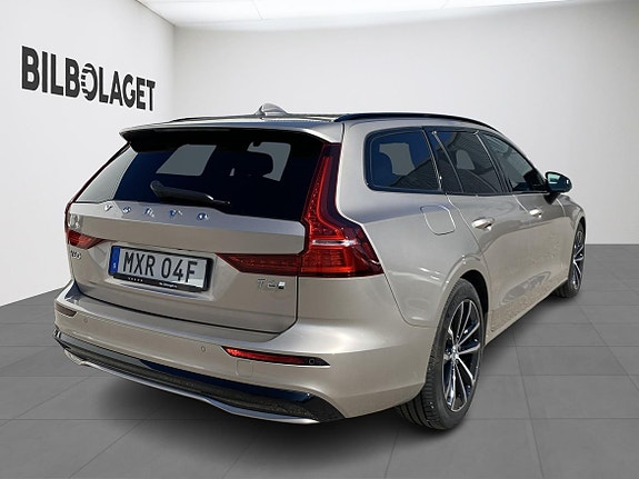 Volvo V60 4 of 11