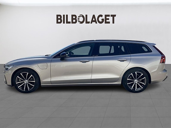 Volvo V60 2 of 11