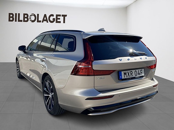 Volvo V60 3 of 11