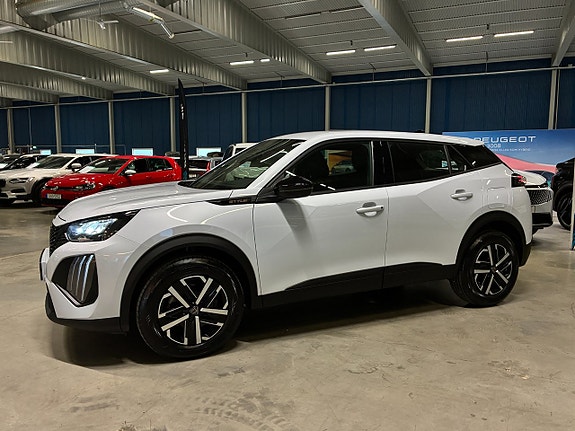 Peugeot 2008 7 of 23