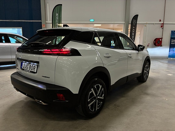 Peugeot 2008 4 of 23