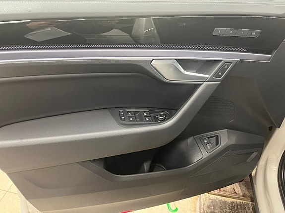 Volkswagen Touareg 19 of 21