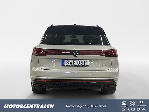 Volkswagen Touareg 15 of 21