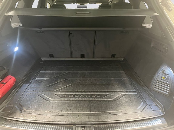 Volkswagen Touareg 8 of 21