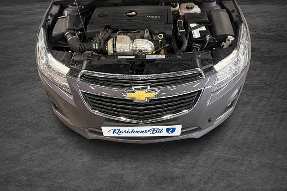 Chevrolet Cruze 13 of 13