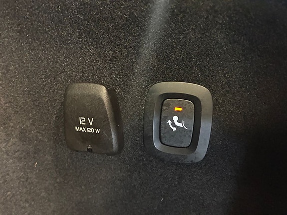Volvo V60 12 of 23