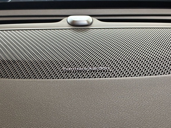Volvo V60 21 of 23