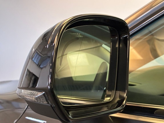 Volvo V60 13 of 23